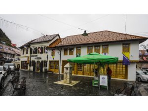 Bosna Hersek'te Vakıflar Genel Müdürlüğünce onarılan tarihi kahve binası açıldı