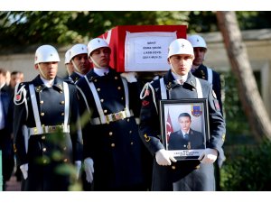 Şehit Astsubay Esma Çevik son yolculuğuna uğurlandı