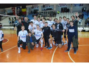 CEV Challenge kupasında Belçika ekibi set vermedi
