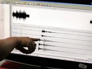 Ege Denizi'nde 5,1 büyüklüğünde deprem