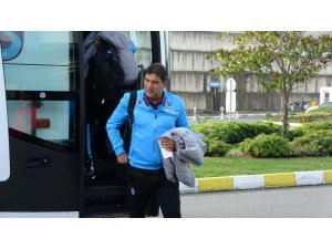 Trabzonspor, Basel maçı için İsviçre’ye gitti