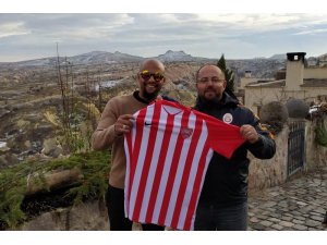 Galatasaray’ın eski futbolcusu Felipe Melo Kapadokya’da