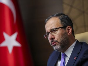 Bakan Kasapoğlu, Galatasaray taraftarlarına yapılan saldırıyı kınadı
