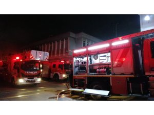 Döküm fabrikasında çıkan yangın maddi hasara neden oldu