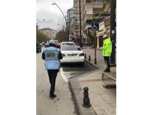 Engelli yerlerine park edenlere ceza yağdı
