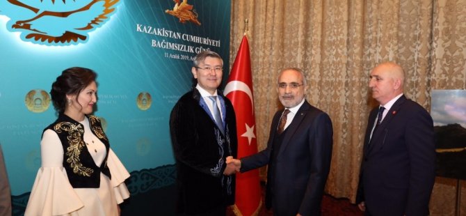 Topçu, Kazakistan’ın bağımsızlık günü resepsiyonuna katıldı