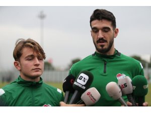 Ali Akman:"Bursaspor’da iyi işler yaparak Avrupa’ya gitmek istiyorum"