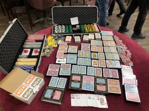 Bursa’da lokale kumar baskını