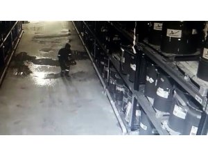 Tinerle temizlik yapmaya kalkan işçi canından oluyordu