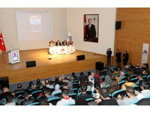 AİÇÜ’de “Ağrı’da Ağrı Dağını Konuşuyoruz” paneli düzenlendi