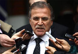 Şahin'den Karabaş'a sert tepki