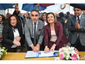 İzmit Belediyesi’nden memura kümülatif yüzde 28 zam