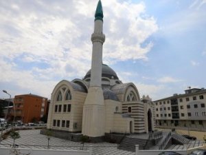 Cami cemaatini pes ettiren hırsızlık zanlısı yakalandı