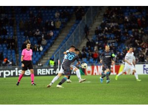 Basel - Trabzonspor maçında Türk taraftarlara çirkin saldırı