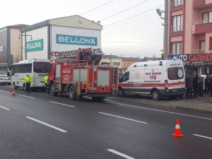 Midibüsün çarptığı lise öğrencisi hayatını kaybetti