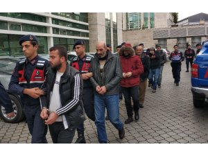 Jandarmanın uyuşturucu operasyondaki 8 şahıs adliyede