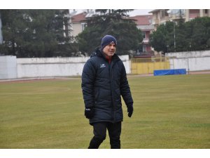 Teknik Direktör Şengün:  "Takıma en az 3 takviye şart"