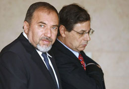 "Diplomatik embesil" krizi