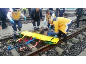 Tren raylarında feci kaza: 1 ölü