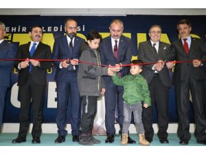 Adalet Bakanı Gül’ün Van temasları