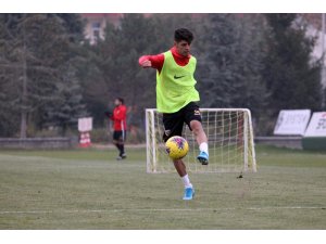 Kayserispor alt yapıdan Taner Gümüş ile 5 yıllık sözleşme imzaladı