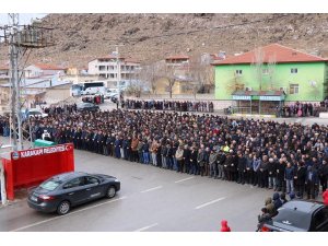 İşçi midibüsünün çarptığı lise öğrencisi toprağa verildi