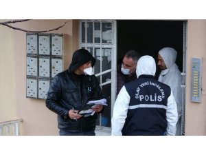 Yaşlı adam kaldığı apartta ölü bulundu