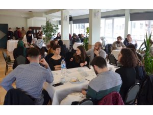 Kafkas öğrenciler İstanbul'da bir araya geldi