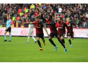 Süper Lig: Gaziantep FK: 3 - Kayserispor: 0 (Maç sonucu)