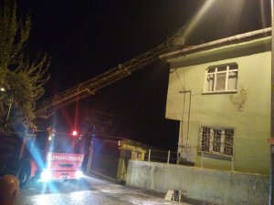 Amasya’da ev yangını