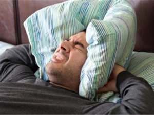 Gece uykusunda diş sıkanlar dikkat