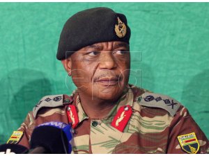 Zimbabwe başkan yardımcısının eşine cinayete teşebbüs suçlaması