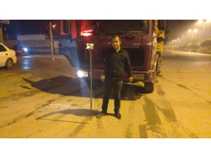 Kış uykusuna yatmayan yılanı araç ezdi