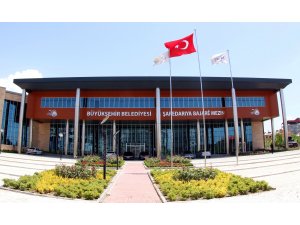 Van'da dolandırıcılık yaptıkları gerekçesiyle 2 belediye çalışanı işten çıkarıldı