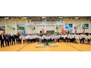 8 farklı kategoride 32 sporcu ödül aldı
