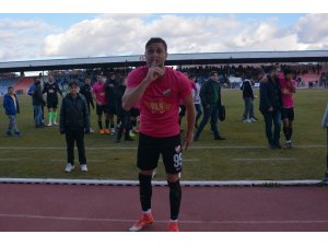 Isparta 32 Sporlu Volkan, ilk yarının gol kralı oldu