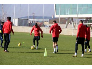 İ.M. Kayserispor’da kupa mesaisi devam ediyor