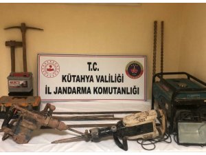 Jandarmadan definecilere suçüstü