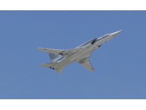 Rus bombardıman uçağı acil iniş yaptı