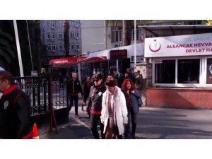 İzmir’deki ‘Las Tesis’ gösterilerinde gözaltına alınanlar serbest