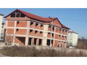 Mesut Özil, memleketinin takımına sahip çıktı