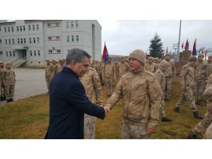 "Kıran 8" operasyonuna katılacak Mehmetçik operasyon bölgesine dualarla uğurlandı