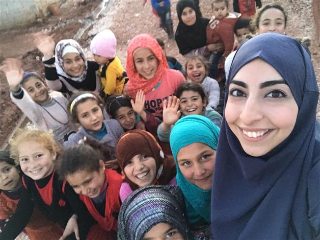 İsveç'in "kahramanı", Suriyeli Israa Abdali oldu
