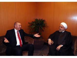 Cumhurbaşkanı Erdoğan, İranlı mevkidaşı Ruhani ile görüştü