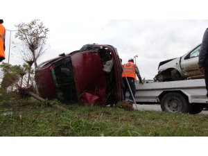 Çanakkale’de zincirleme kaza: 3 yaralı