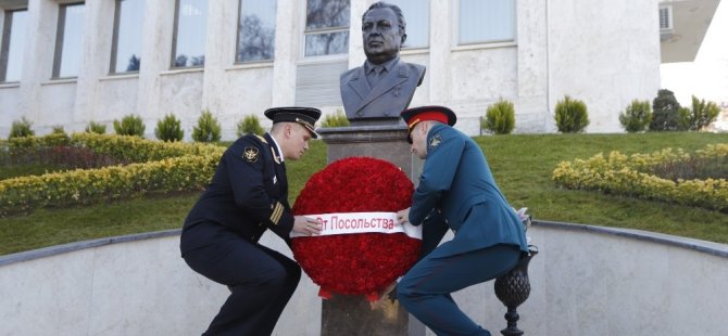 Suikasta uğrayan Rus Büyükelçi Andrey Karlov ölümünün 3. yılında anıldı