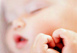 Bebekler uykuda da öğreniyor