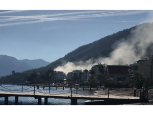 Marmaris’te tadilat sırasında otelde yangın çıktı