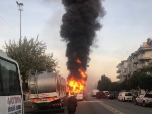 Alev alan öğrenci servisi bomba gibi patladı