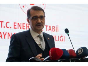 Bakan Dönmez: “Hedefimiz bağımsız enerji güçlü Türkiye’dir”